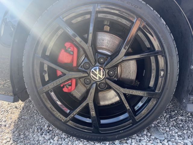 Used 2024 Volkswagen GTI Autobahn image 7
