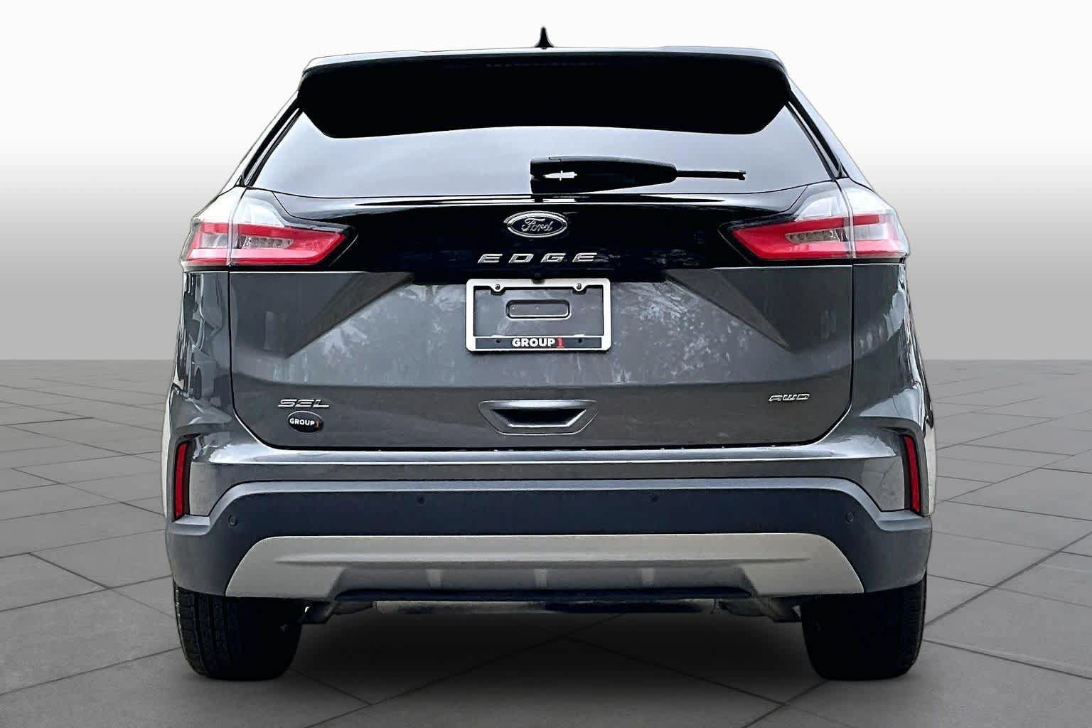 Certified 2023 Ford Edge SEL w/ Convenience Package AWD/4WD image 5
