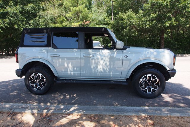 Certified 2023 Ford Bronco Outer Banks AWD/4WD image 8