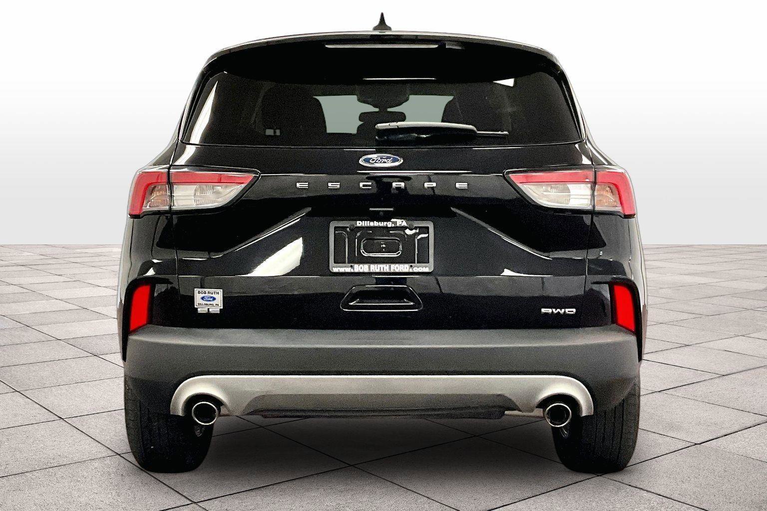 Certified 2022 Ford Escape SE w/ Convenience Package image 4