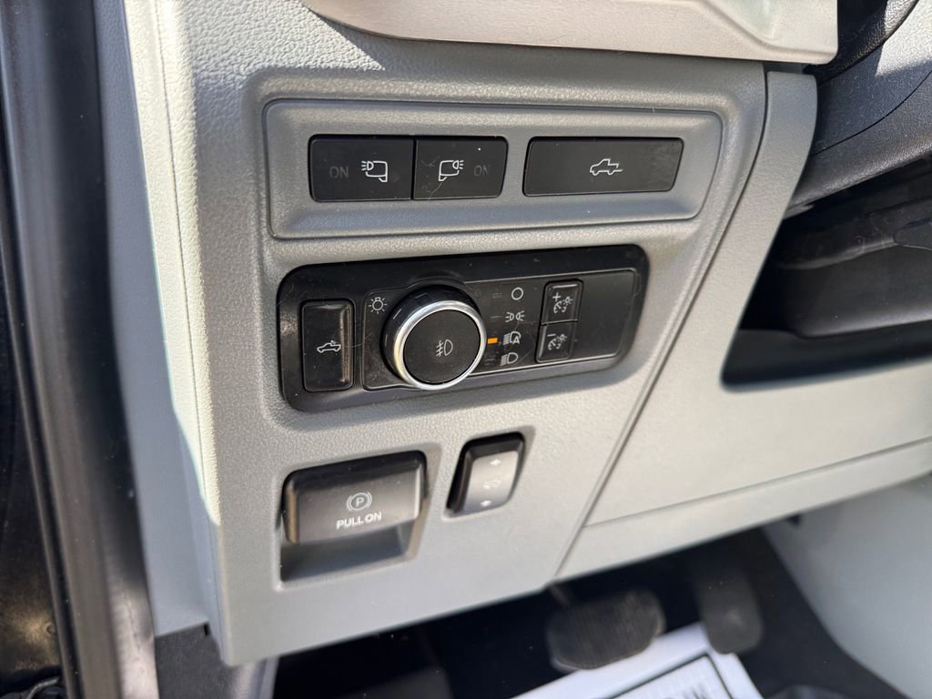 Certified 2022 Ford F150 XLT w/ Equipment Group 302A High image 29