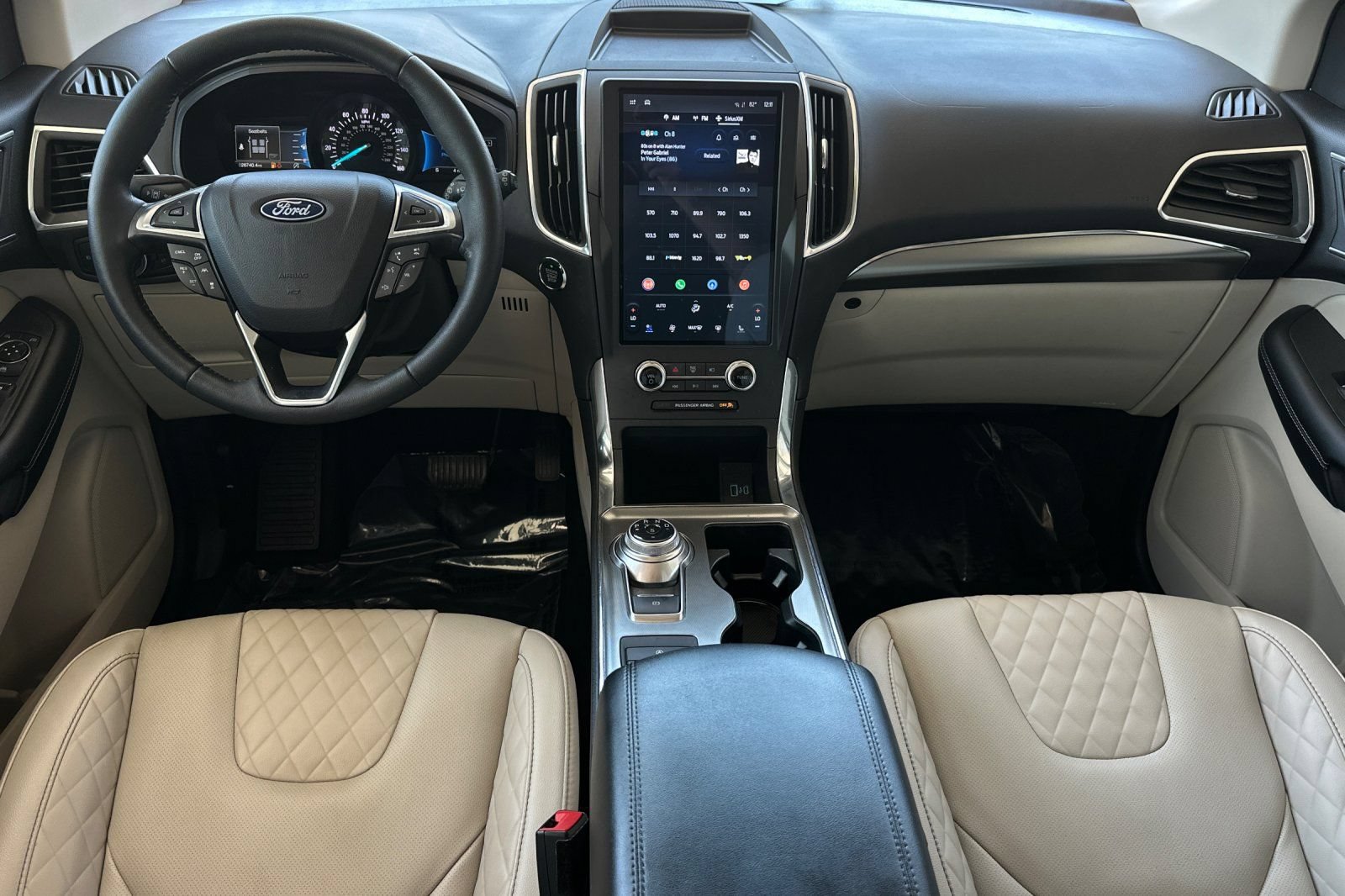Certified 2024 Ford Edge Titanium w/ Equipment Group 301A AWD/4WD image 12