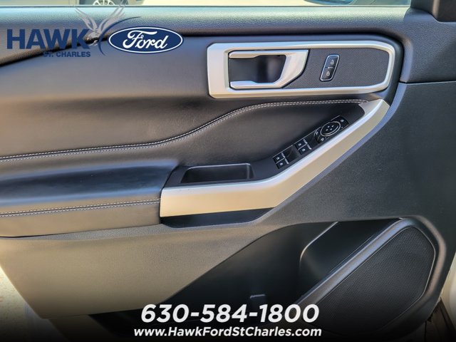 Certified 2023 Ford Explorer XLT w/ Equipment Group 202A AWD/4WD image 19