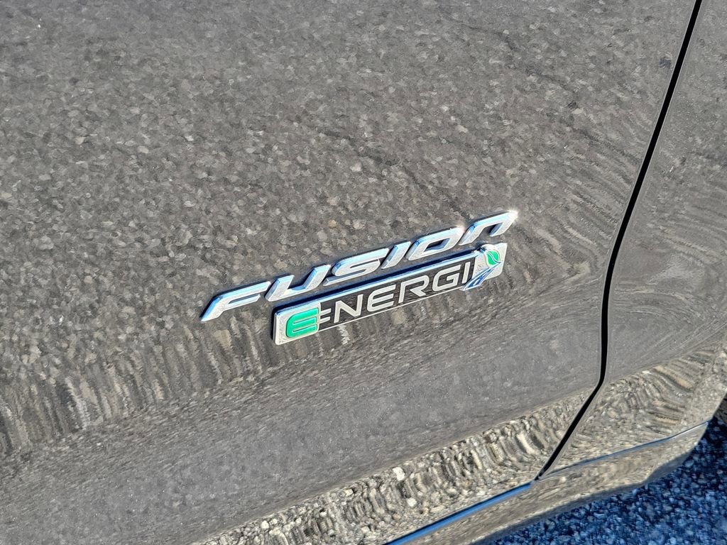 Certified 2018 Ford Fusion Energi Titanium image 9