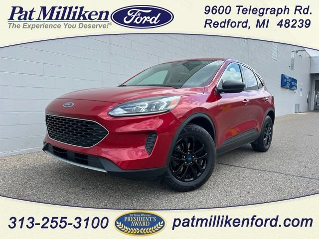 Certified 2022 Ford Escape SE w/ Convenience Package