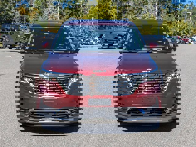 Used 2023 Kia Carnival SX image 9