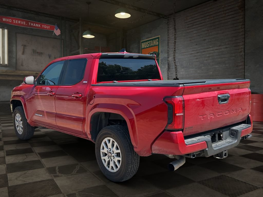 Used 2025 Toyota Tacoma SR5 RWD image 4