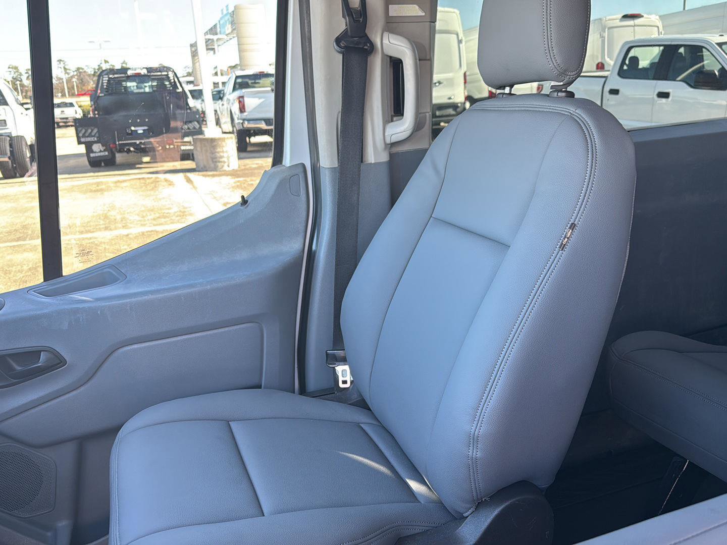 Certified 2019 Ford Transit 350 XL image 19