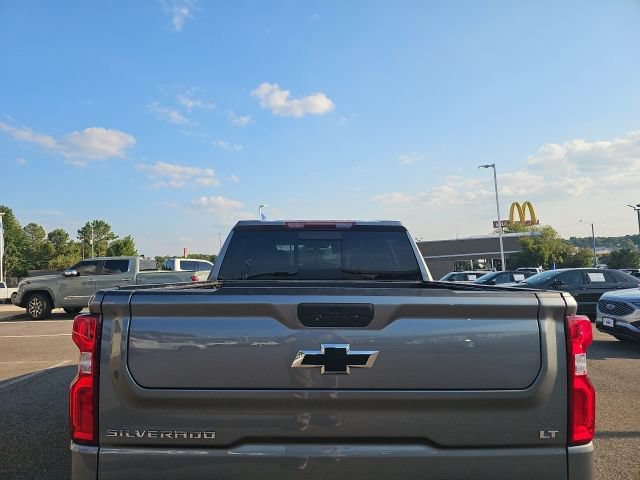 Used 2022 Chevrolet Silverado 1500 LT Trail Boss w/ LT Trail Boss Premium Package AWD/4WD image 5