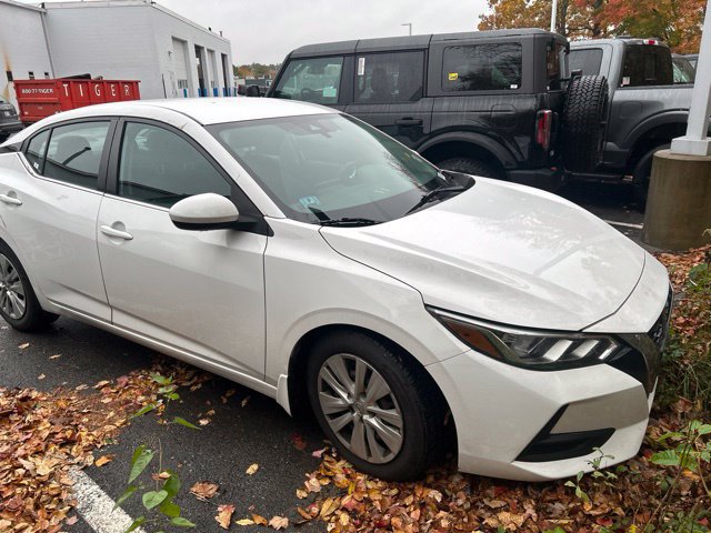 Used 2020 Nissan Sentra S FWD image 2