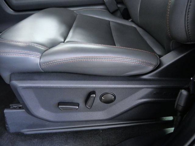 Certified 2025 Ford Expedition Active AWD/4WD image 17