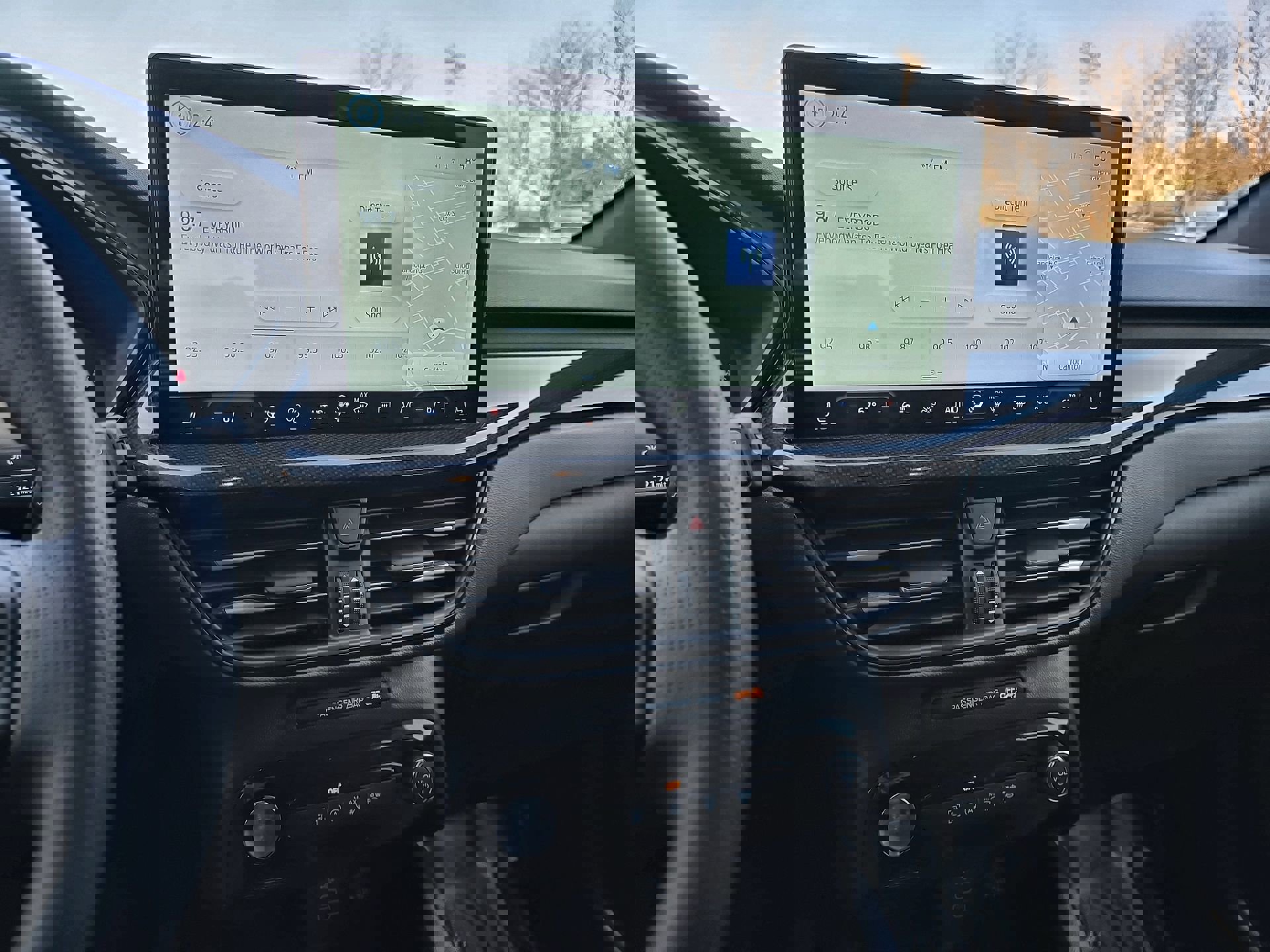 Certified 2025 Ford Escape ST-Line w/ Tech Pack #1 image 16