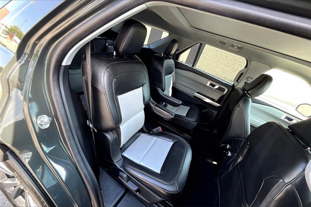 Certified 2022 Ford Explorer XLT w/ Equipment Group 202A image 26