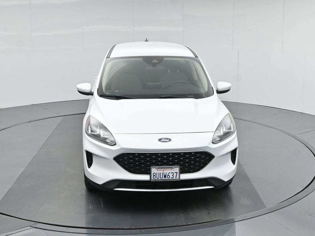 Certified 2020 Ford Escape SE image 31