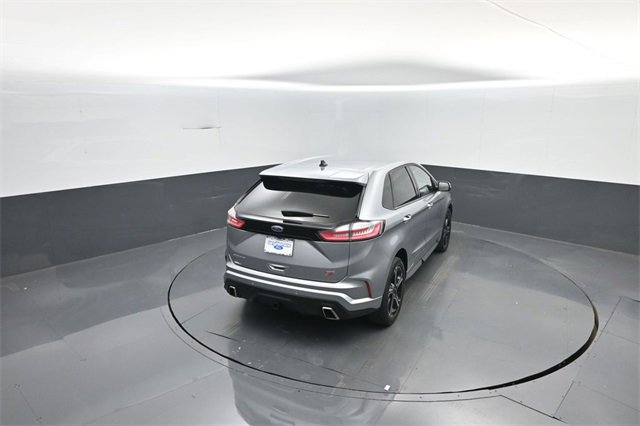 Certified 2020 Ford Edge ST image 31