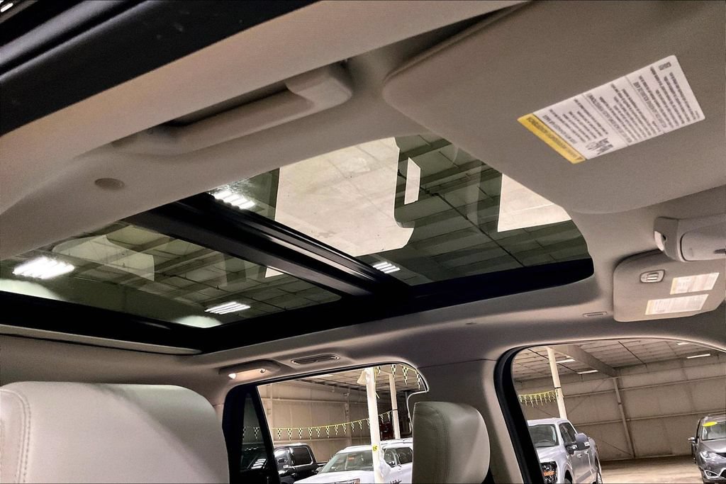 Certified 2020 Ford Expedition Platinum AWD/4WD image 21