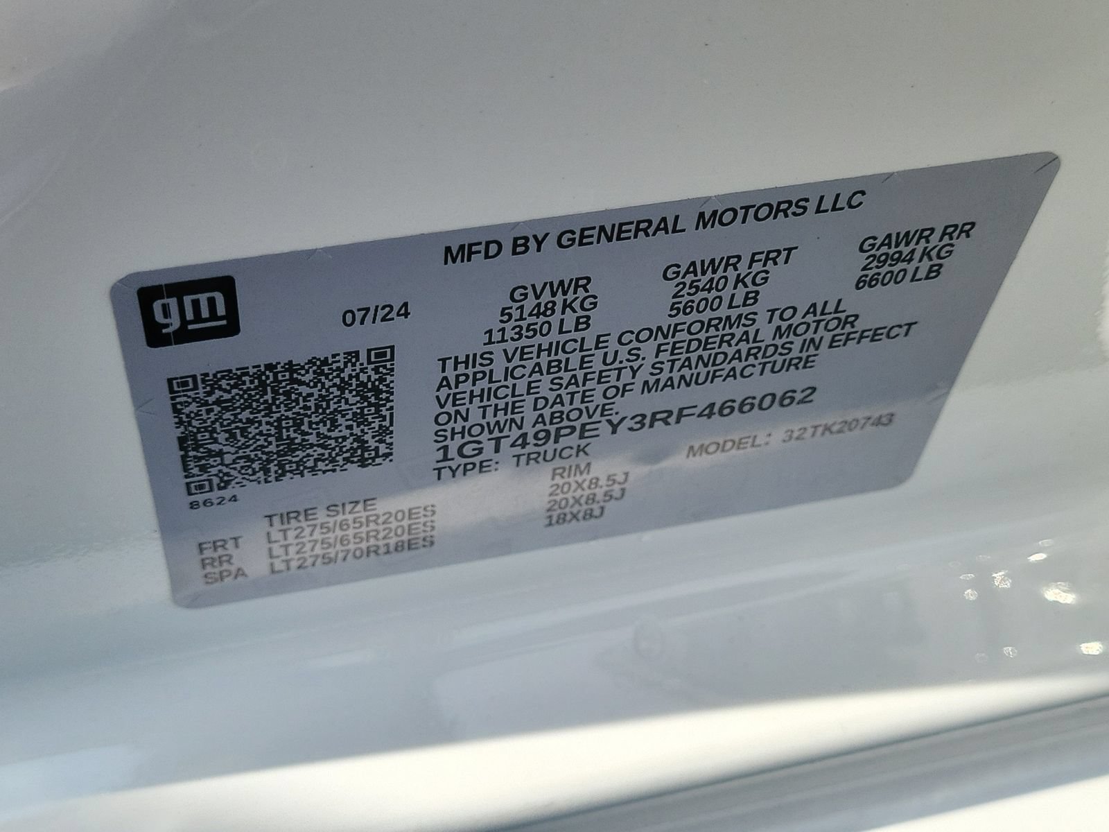 Used 2024 GMC Sierra 2500 AT4 w/ AT4 Premium Plus Package AWD/4WD image 31