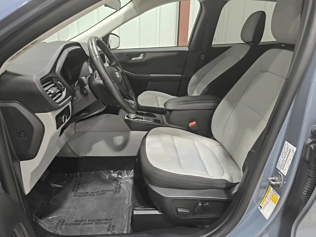 Certified 2024 Ford Escape Active w/ Tech Pack #2 AWD/4WD image 12