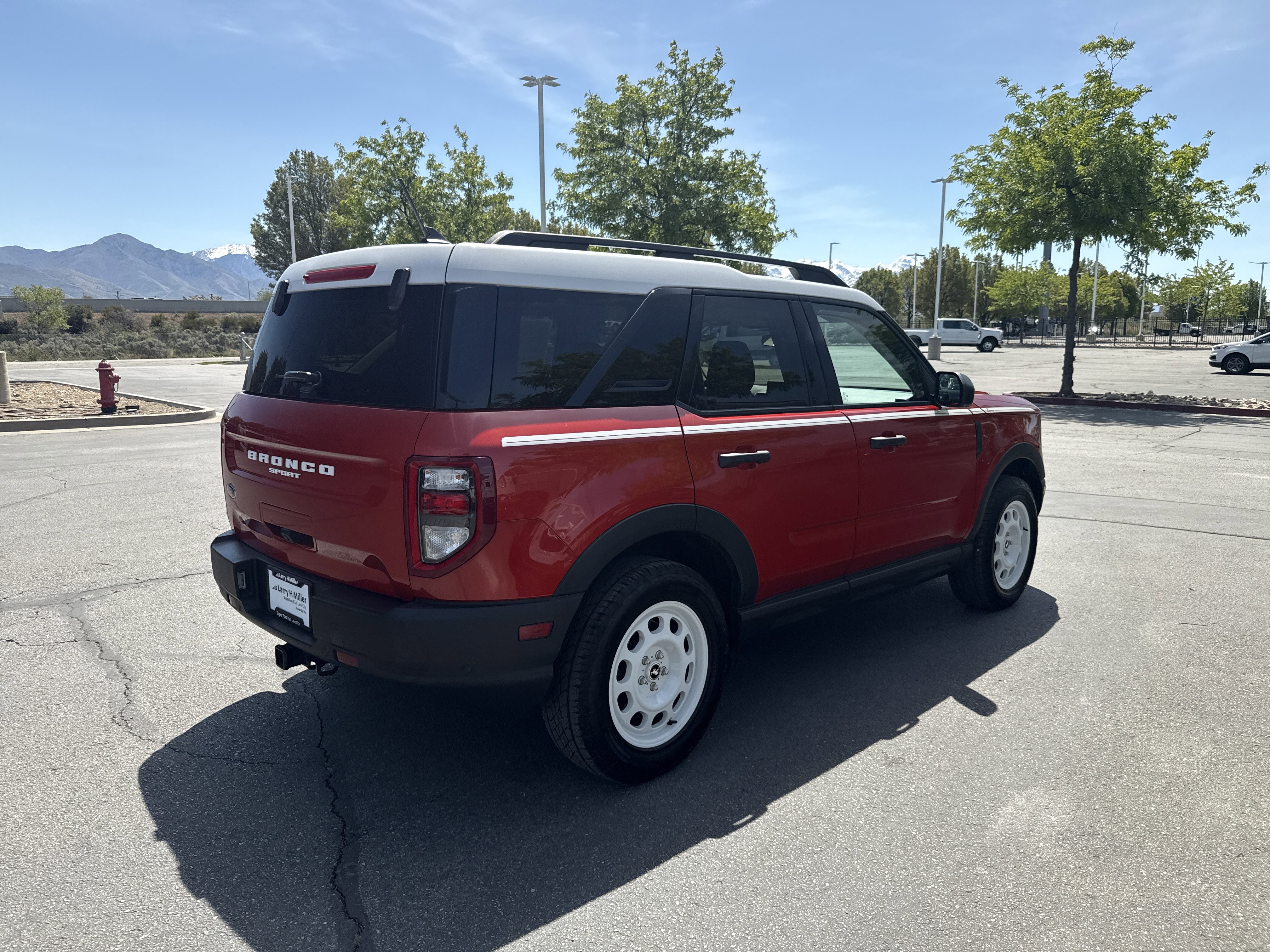 Certified 2024 Ford Bronco Sport Heritage w/ Heritage Convenience Package AWD/4WD image 5