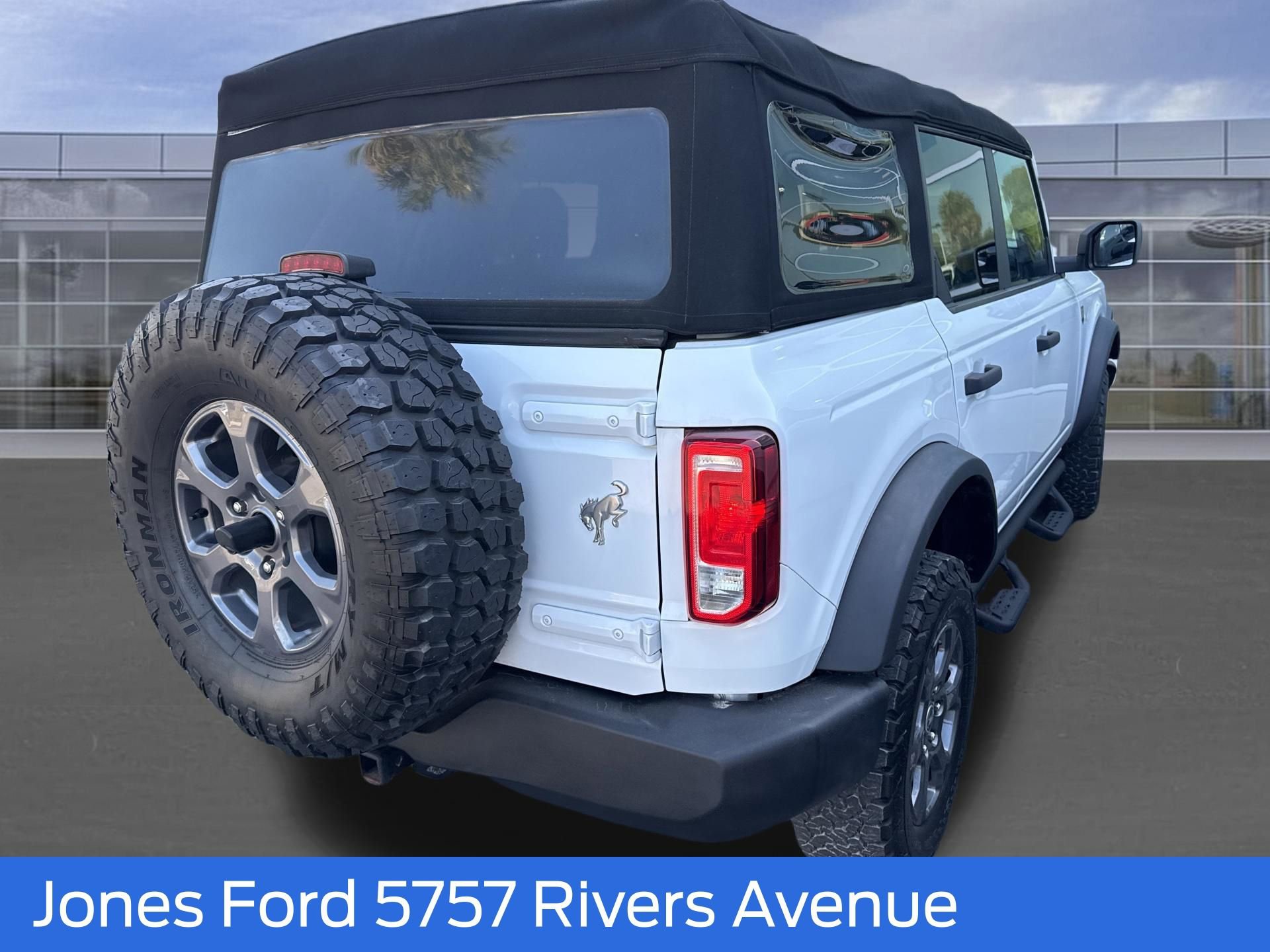 Certified 2023 Ford Bronco Big Bend AWD/4WD image 3