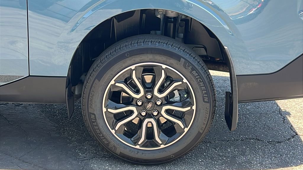 Certified 2022 Ford Maverick Lariat w/ Lariat Luxury Package FWD image 7