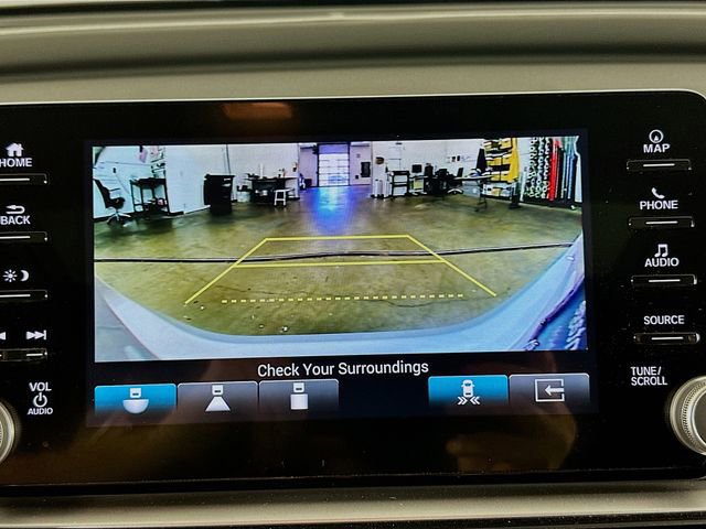 Used 2020 Honda Accord Touring image 25