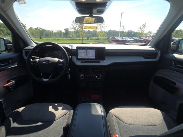 Certified 2024 Ford Maverick XLT w/ XLT Luxury Package FWD image 17