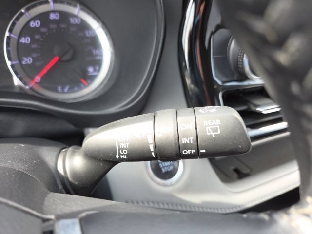 Used 2020 Toyota Highlander LE w/ Protection Package #3 FWD image 45