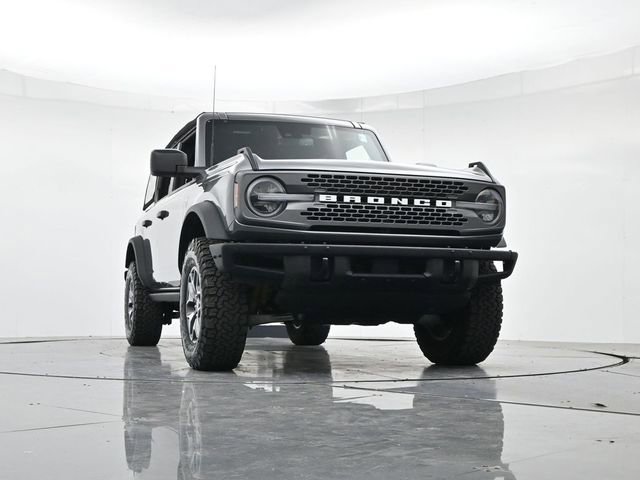 Certified 2024 Ford Bronco Badlands AWD/4WD image 32
