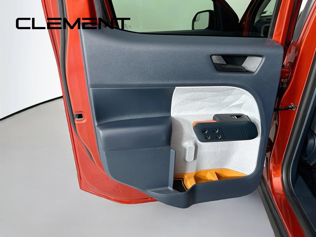 Certified 2024 Ford Maverick XLT FWD image 29