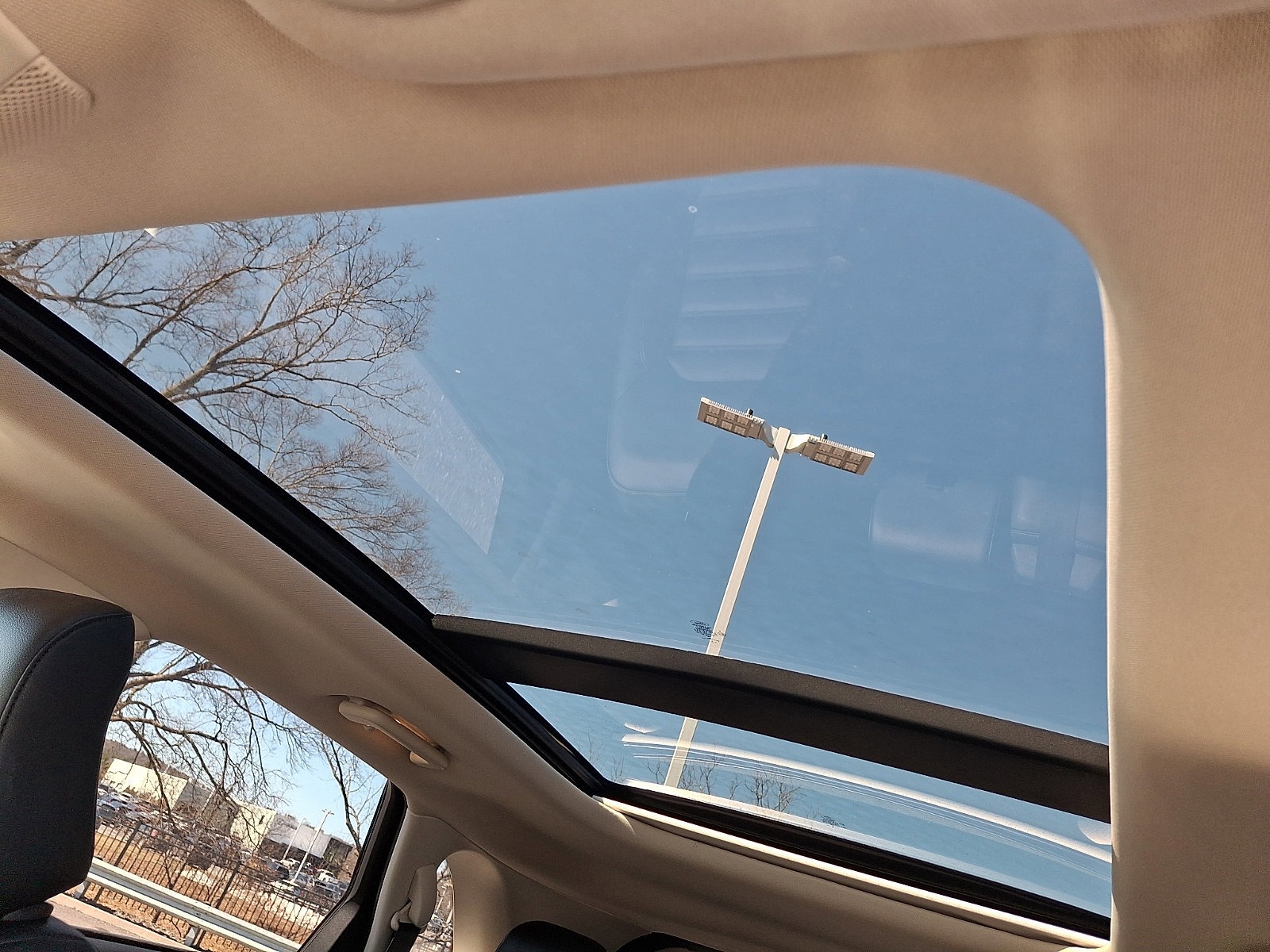 Certified 2022 Ford Edge SEL w/ Convenience Package image 14