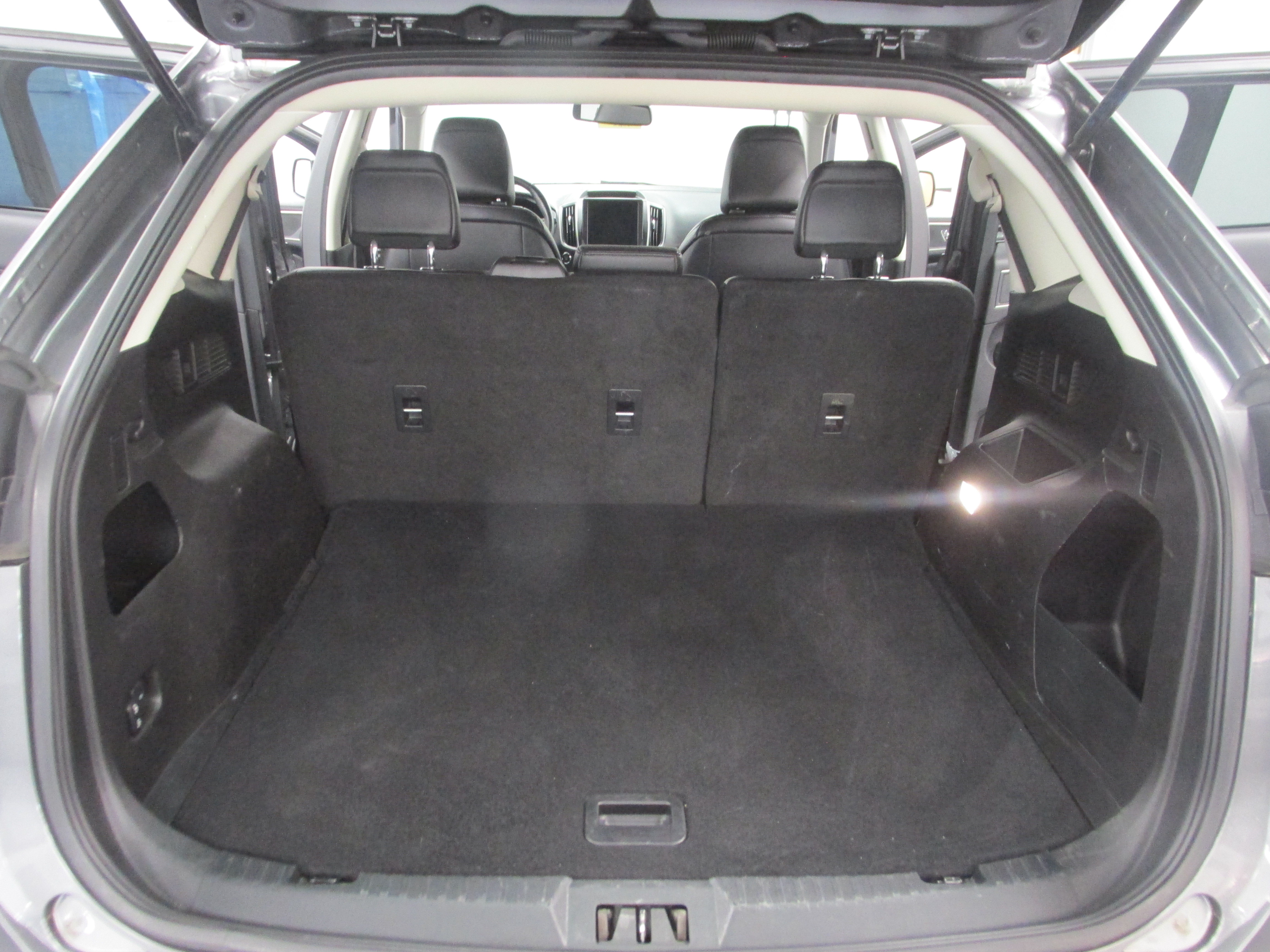 Certified 2024 Ford Edge SEL AWD/4WD image 22