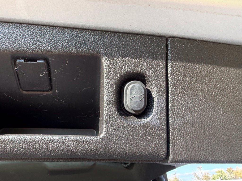 Used 2019 Chevrolet Tahoe LT AWD/4WD image 48