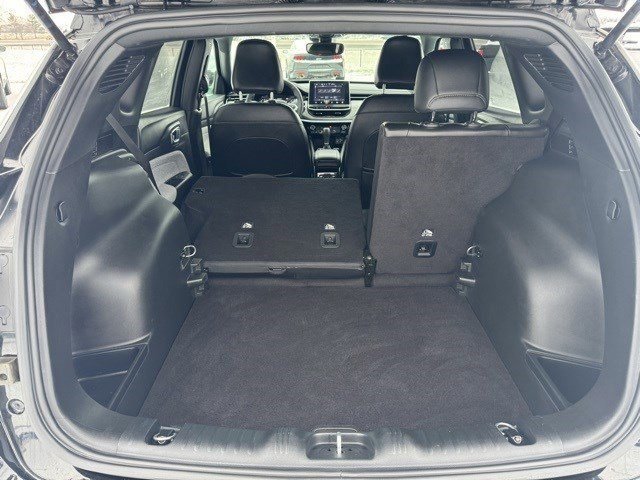 Used 2024 Jeep Compass Latitude image 29