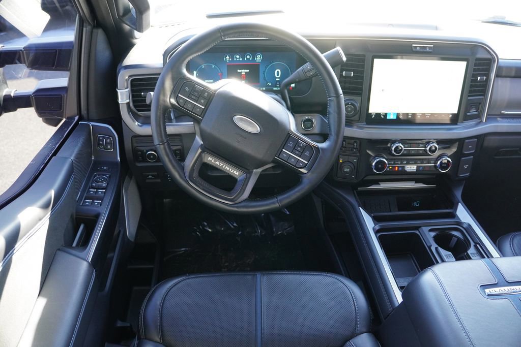Certified 2025 Ford F450 Platinum w/ FX4 Off-Road Package image 22