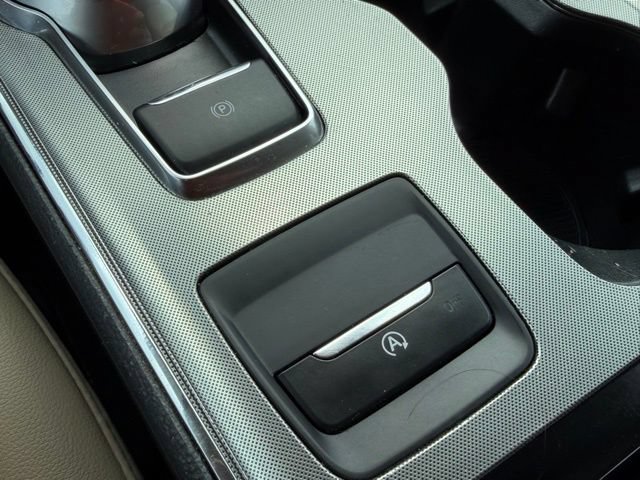 Certified 2022 Ford Edge SEL AWD/4WD image 22
