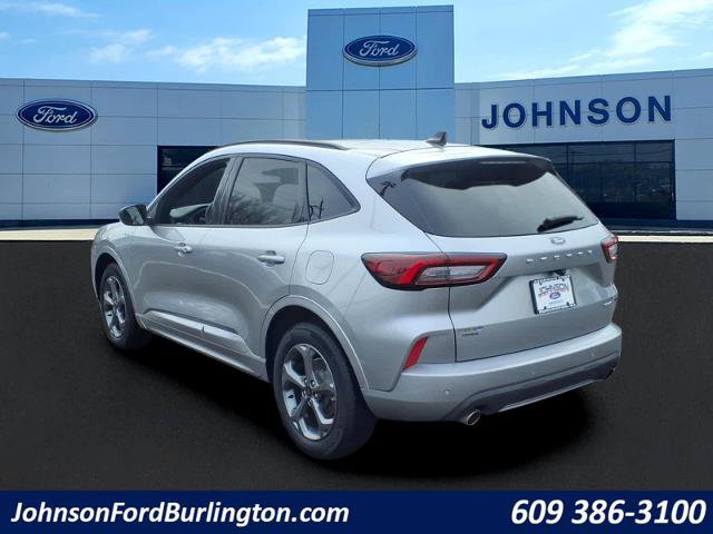 Certified 2023 Ford Escape ST-Line w/ Tech Pack #1 AWD/4WD image 5