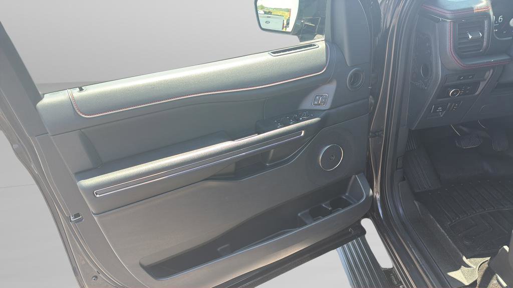 Certified 2023 Ford Expedition Limited AWD/4WD image 29
