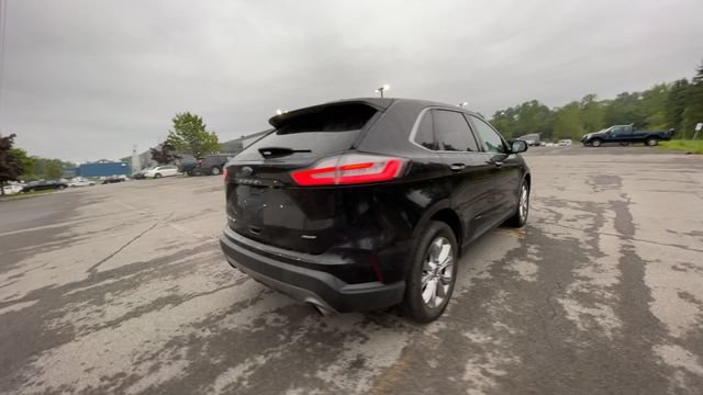 Certified 2022 Ford Edge Titanium AWD/4WD image 8