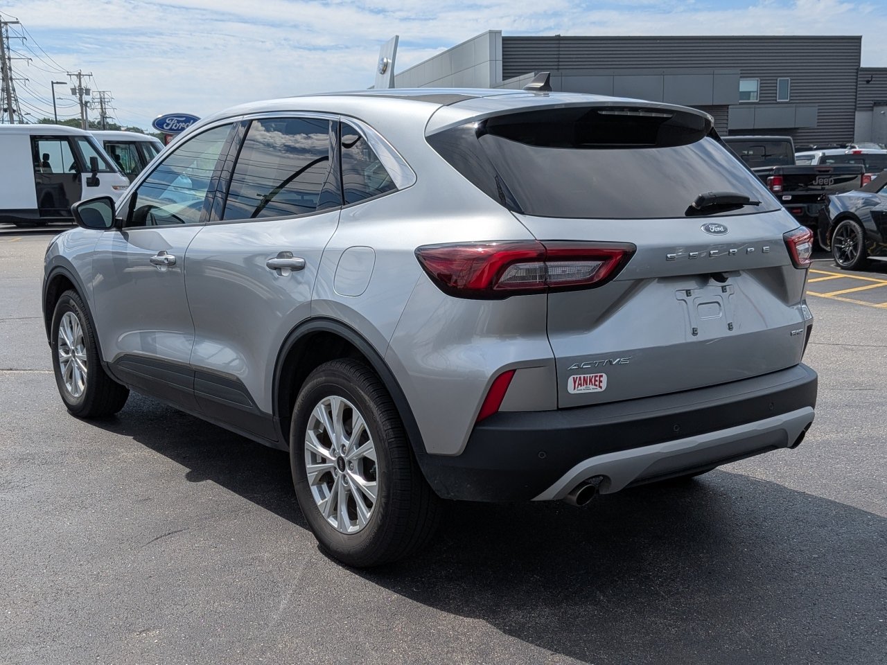 Certified 2023 Ford Escape Active w/ Tech Pack #1 AWD/4WD image 6