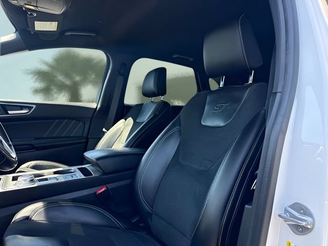 Certified 2023 Ford Edge ST w/ Cargo Accessory Package AWD/4WD image 19