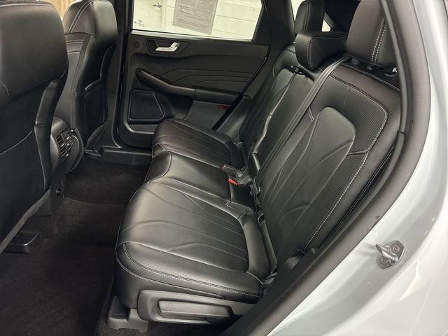 Certified 2025 Ford Escape PHEV w/ PHEV Premium Package image 22