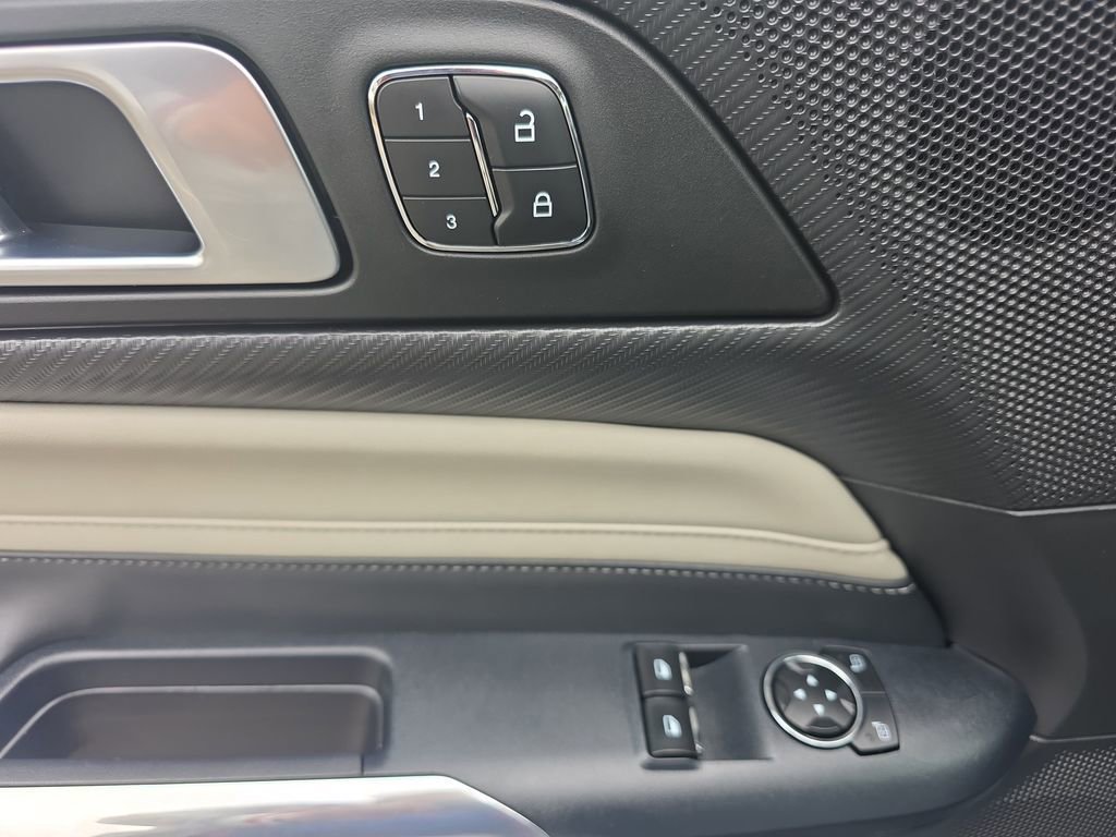 Certified 2025 Ford Mustang GT Premium image 16