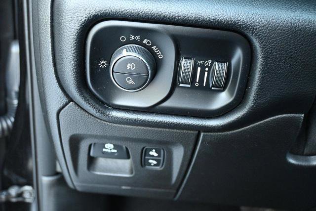 Used 2019 RAM 1500 Laramie image 34