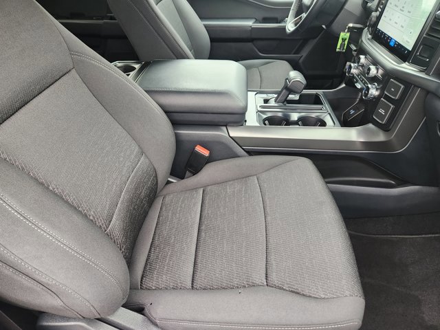 Certified 2024 Ford F150 XLT w/ XLT Black Appearance Package image 13