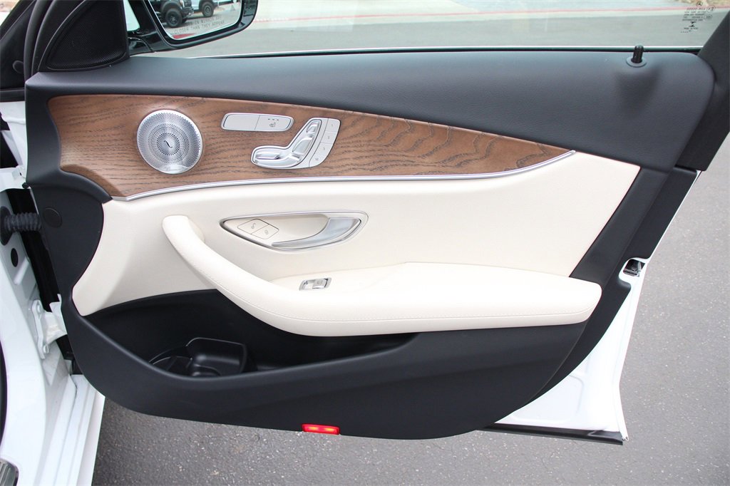 Used 2020 Mercedes-Benz E 450 4MATIC Sedan image 27