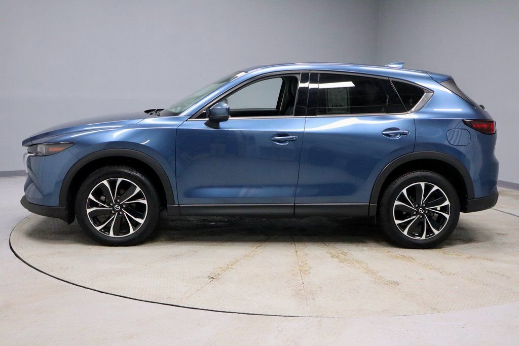 Used 2023 MAZDA CX-5 AWD 2.5 S w/ Premium Plus Pkg image 2