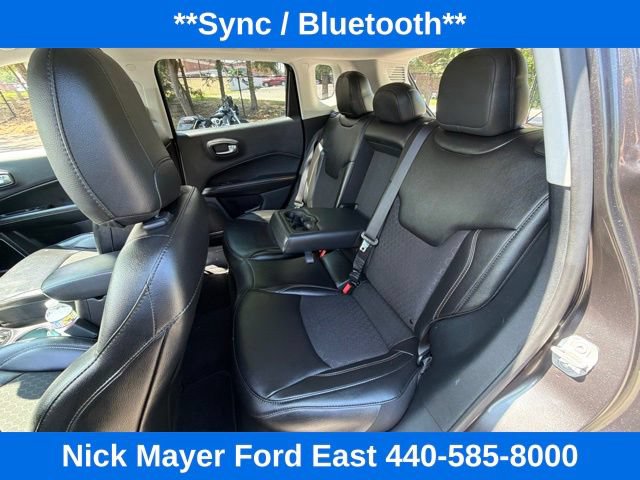 Used 2020 Jeep Compass Latitude AWD/4WD image 17