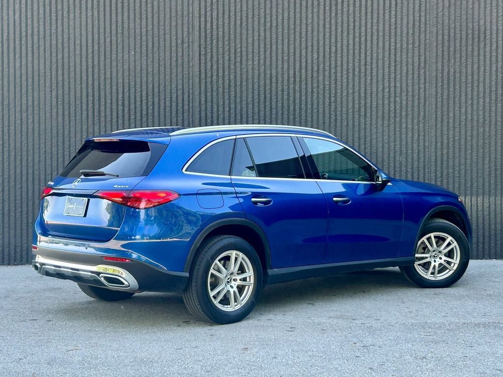 Used 2024 Mercedes-Benz GLC 300 4MATIC image 6