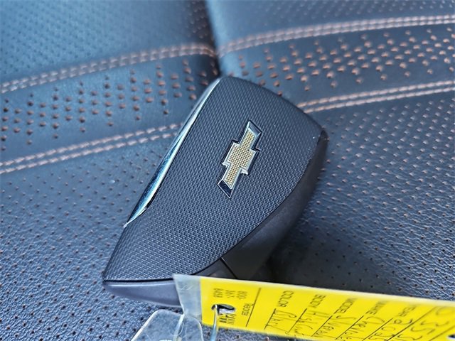 Used 2025 Chevrolet Silverado 1500 High Country image 35